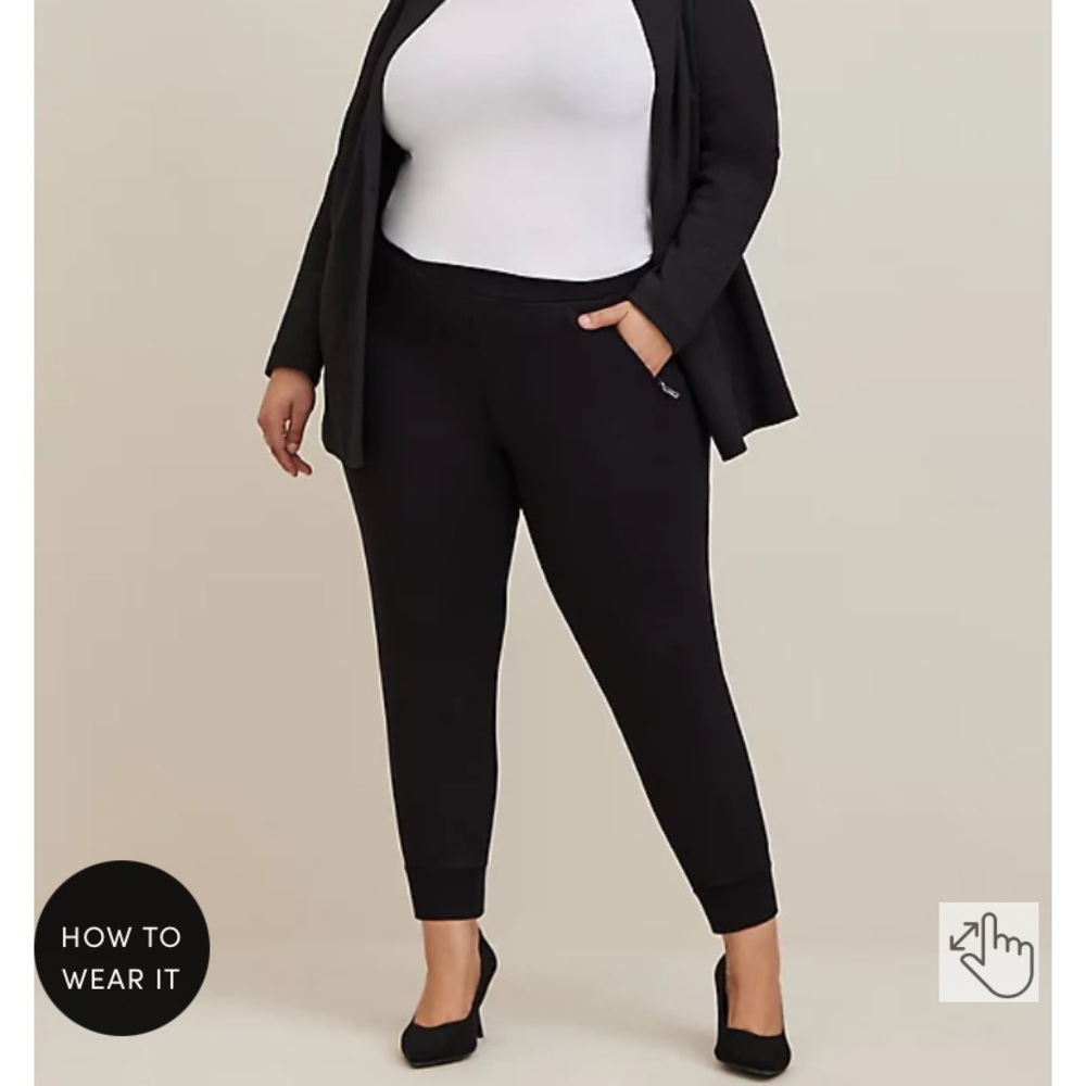 Torrid Relaxed fit jogger pants size 14/16